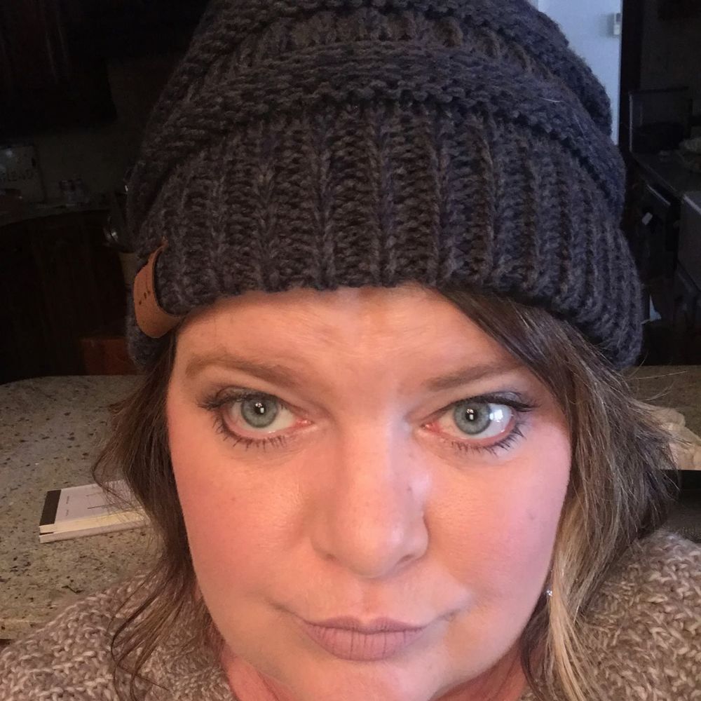 Meet your Posher, Brenda